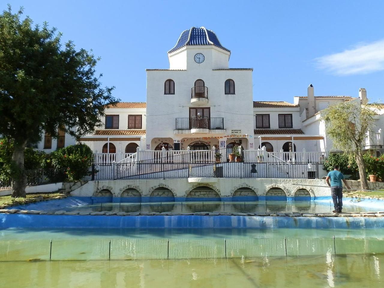 Paraiso Mediterraneo Apartment *
